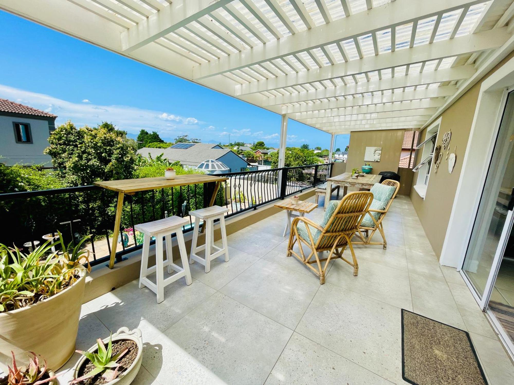 פלטנברג ביי Calm Waters Guesthouse מראה חיצוני תמונה
